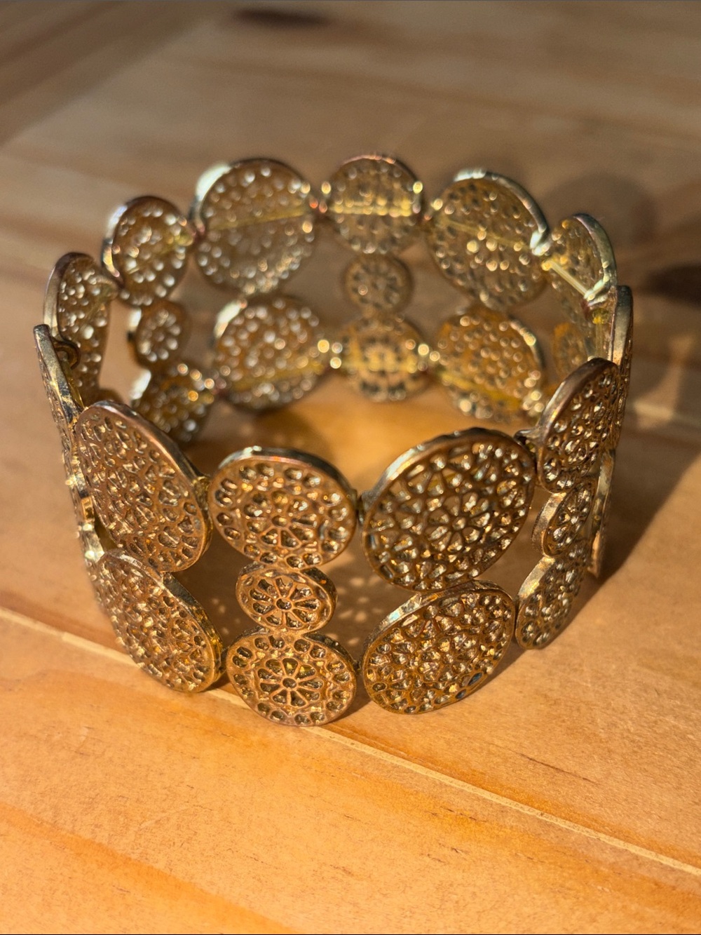 Gold Filigree Medallion Stretch Bracelet - Women Jewelry